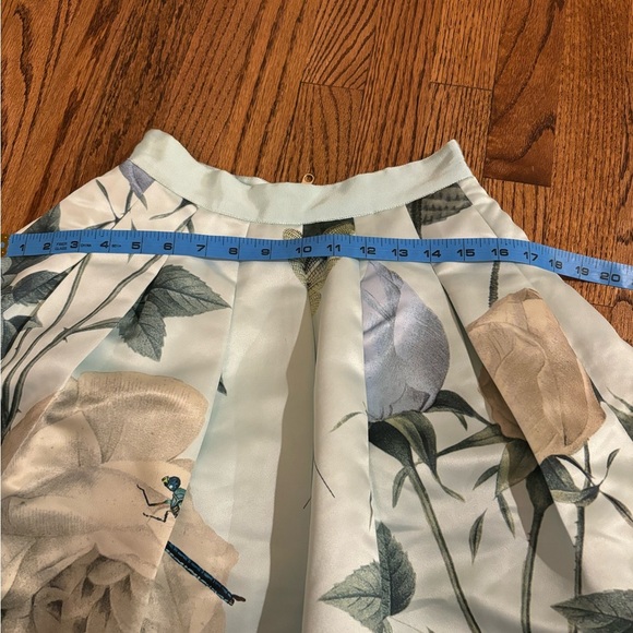 Ted Baker London Floral Midi Skirt - White and Green - Picture 8 of 9
